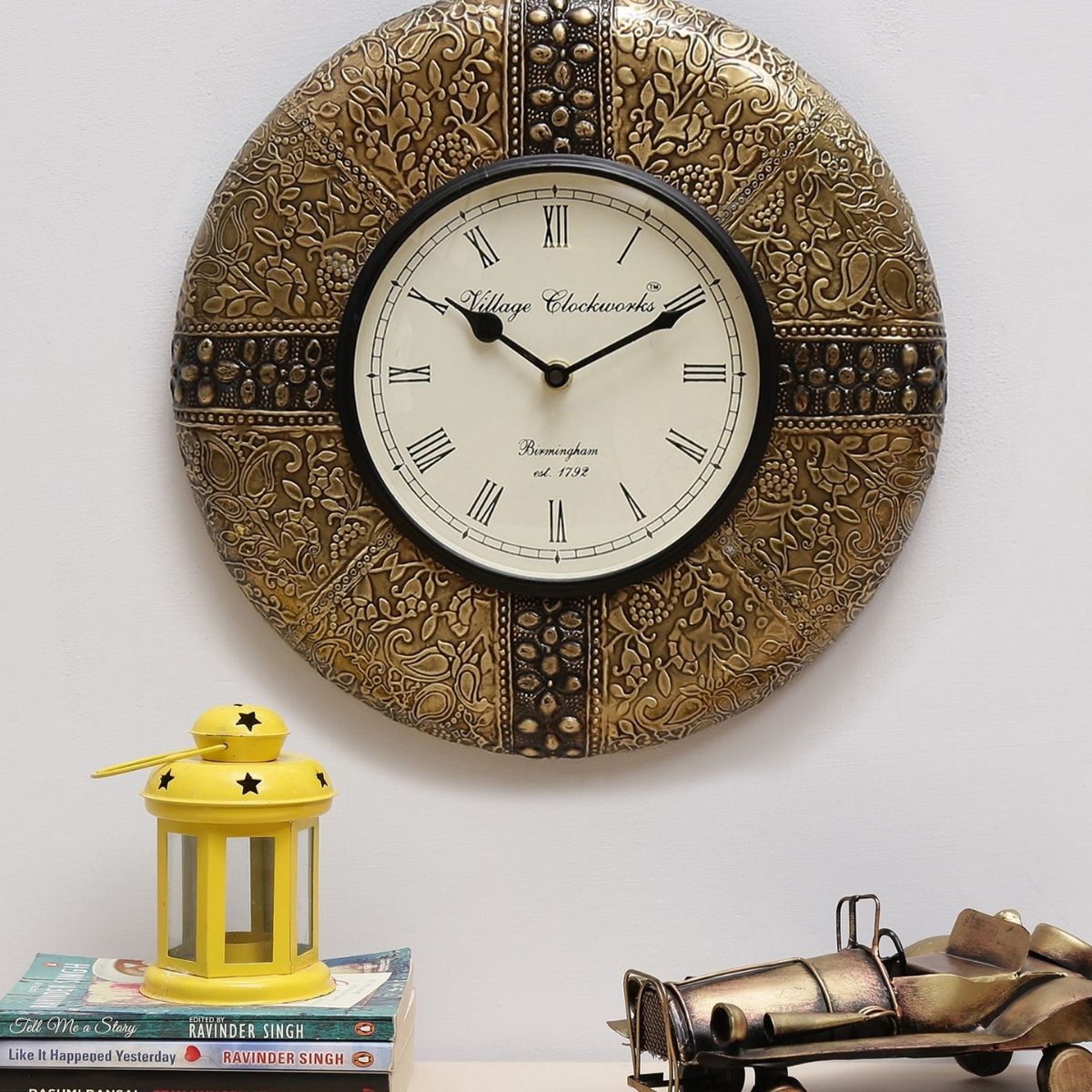 Vintage wall clockBuy this Amazing Vintage Wall Clock for your Home Decor