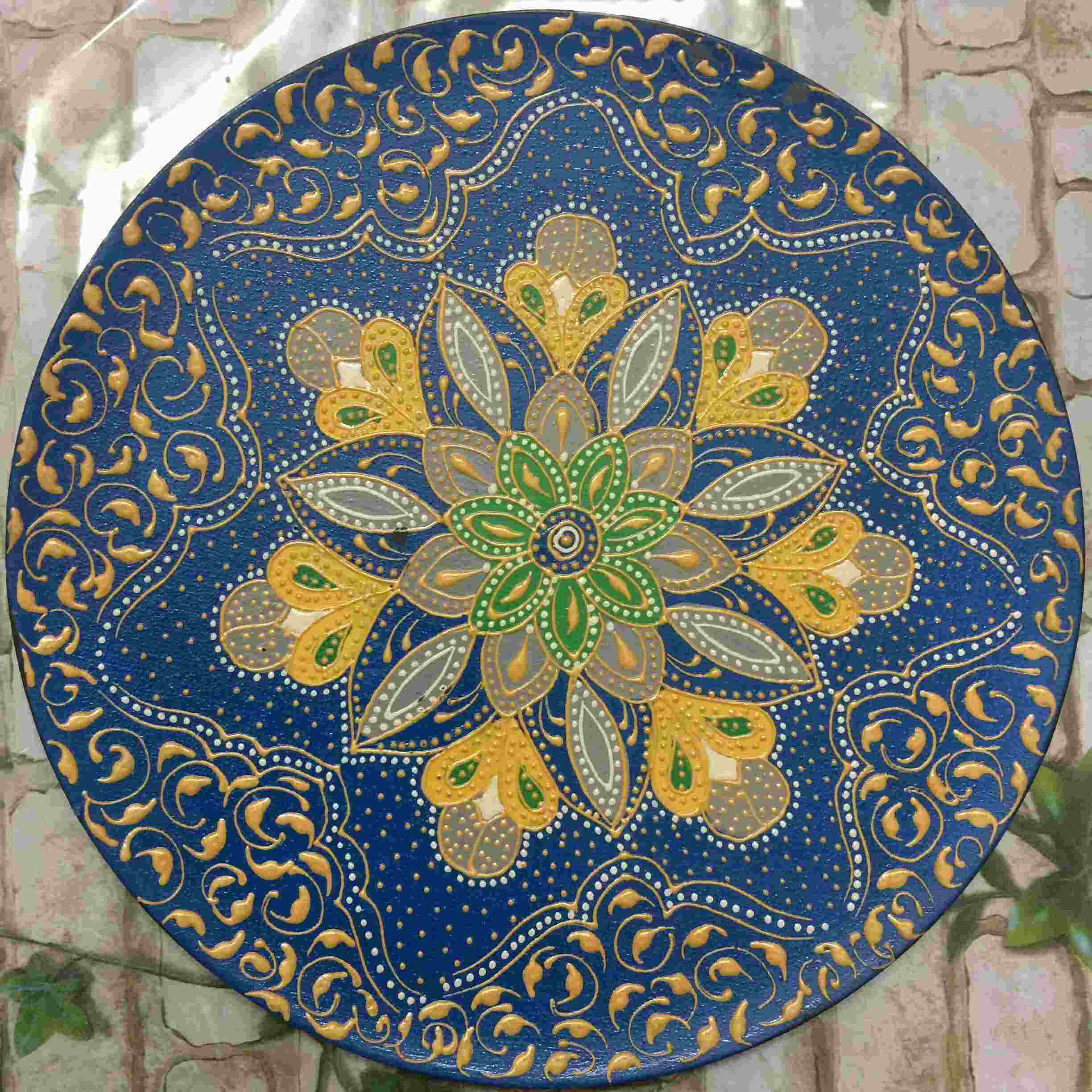 Beautiful blue floral wall plate decor
